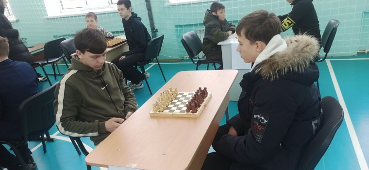 Соревнованиях по шахматам в зачет Спартакиады школьников.